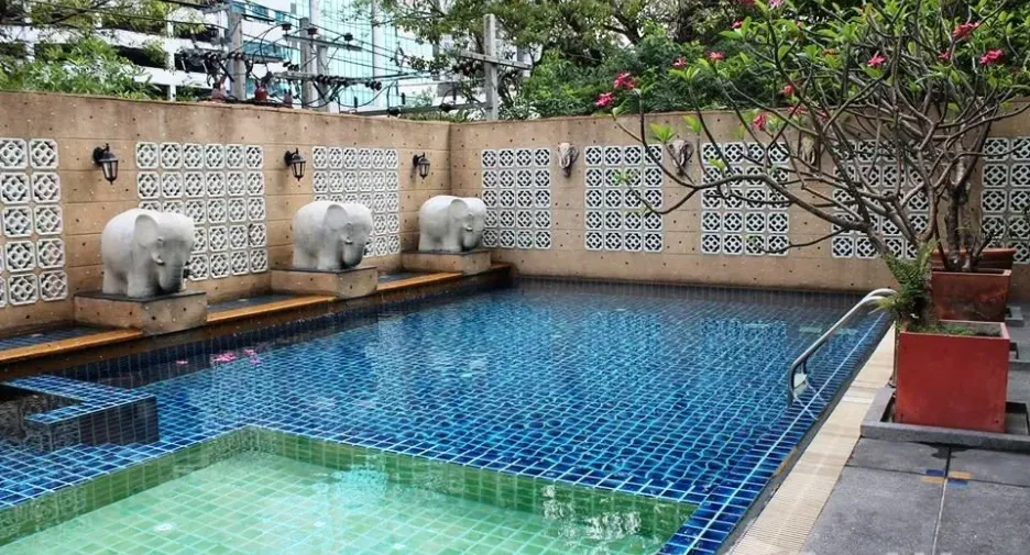 Wohnung zur Miete mit 2 Zimmer in Sathon, Bangkok