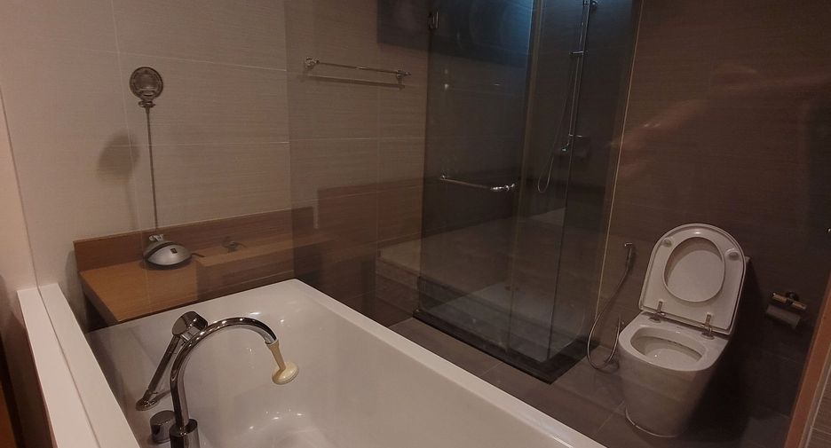 Wohnung zur Miete mit 2 Zimmer in Khlong Toei, Bangkok