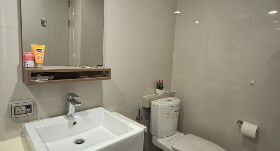 À vendre 1 chambre condo à Chatuchak, Bangkok