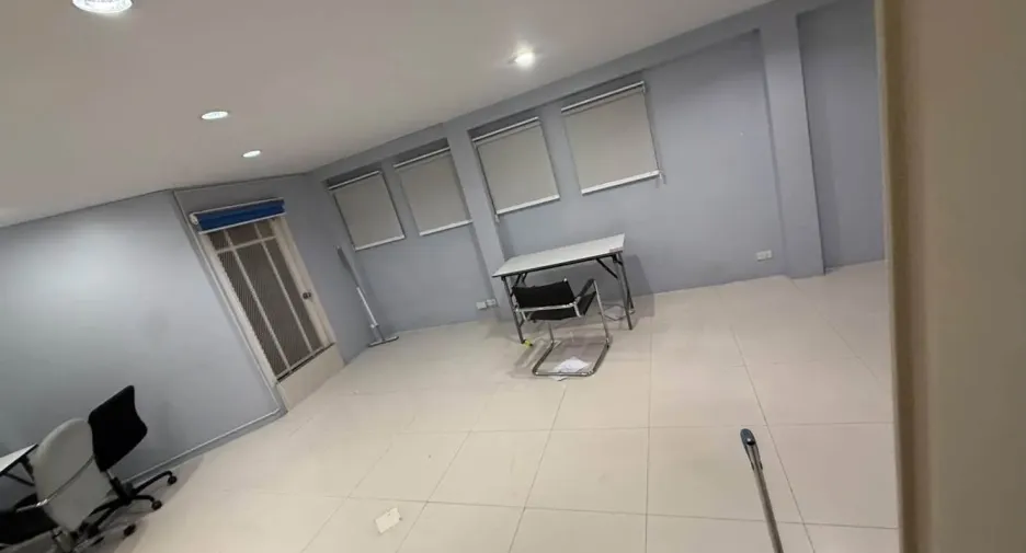 出租 和 出售 办公室 在 Chatuchak, 曼谷