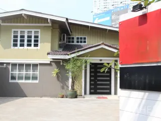 出租 和 出售 办公室 在 Chatuchak, 曼谷