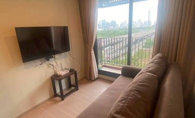 For sale 1 bed condo in Huai Khwang, Bangkok
