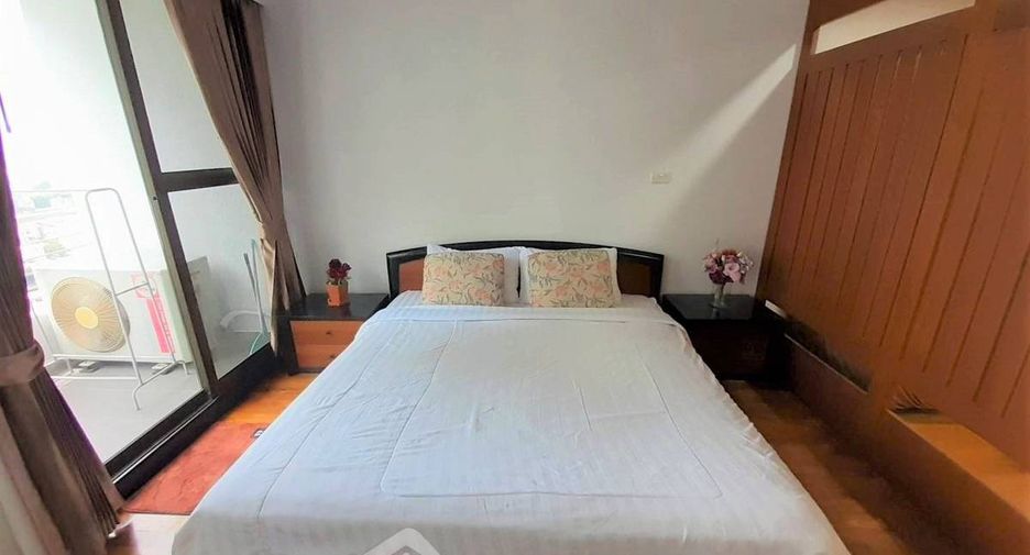 For rent 1 bed condo in Watthana, Bangkok