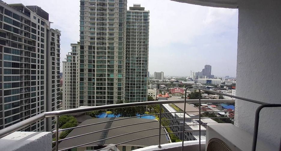 For rent 1 bed condo in Watthana, Bangkok