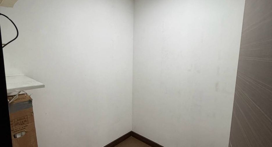 For rent 2 ベッドルーム condo in Watthana, Bangkok
