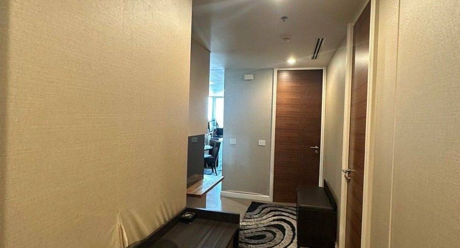 À vendre 2 chambres condo à Sathon, Bangkok