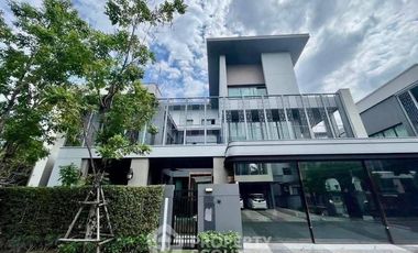 出售 5 卧室 独立屋 在 Saphan Sung, 曼谷