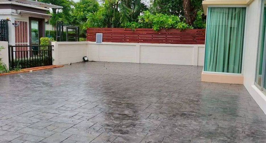 À vendre 3 chambres maison à Phasi Charoen, Bangkok