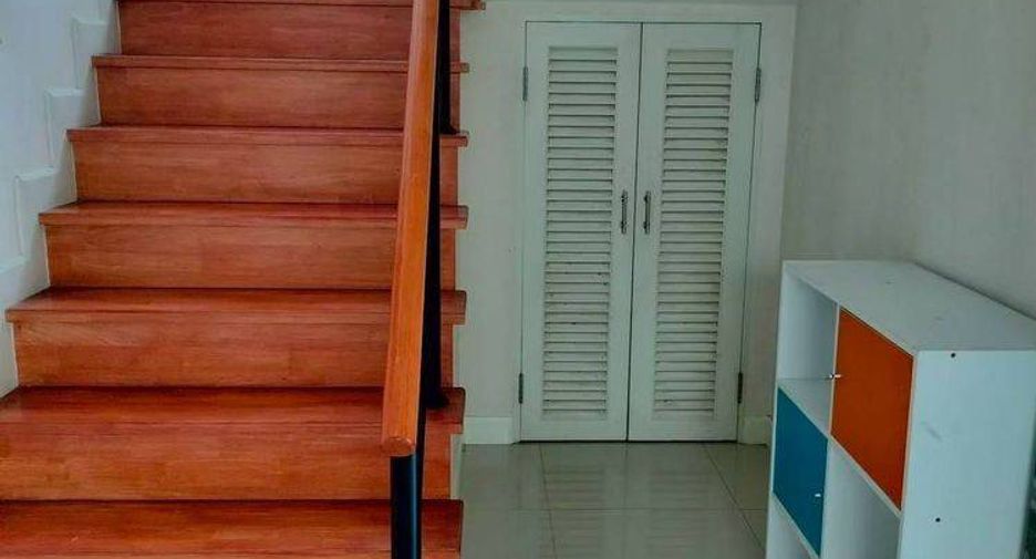 À vendre 3 chambres maison à Phasi Charoen, Bangkok