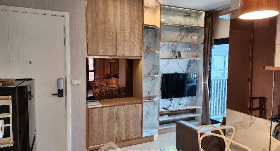 Condo en alquiler y en venta de 2 habitaciones en Watthana, Bangkok