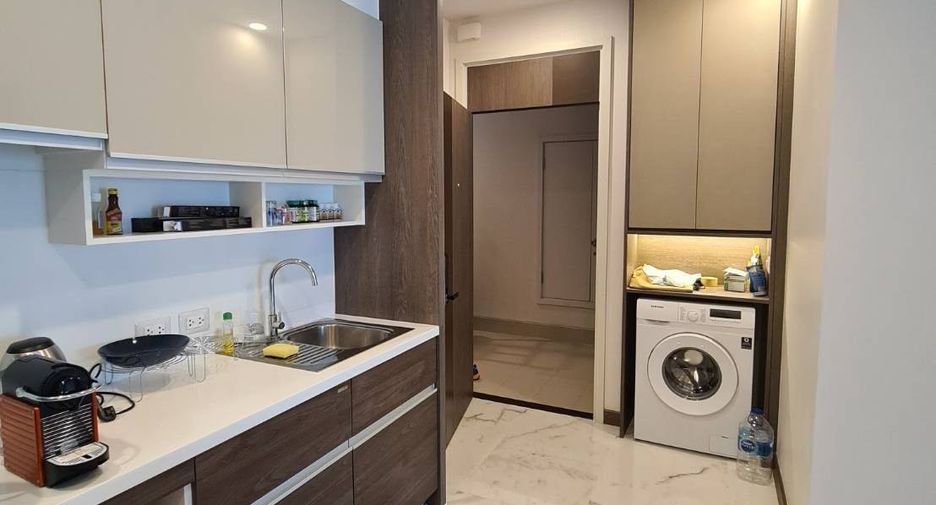 For rent and for sale 1 bed condo in Bang Rak, Bangkok