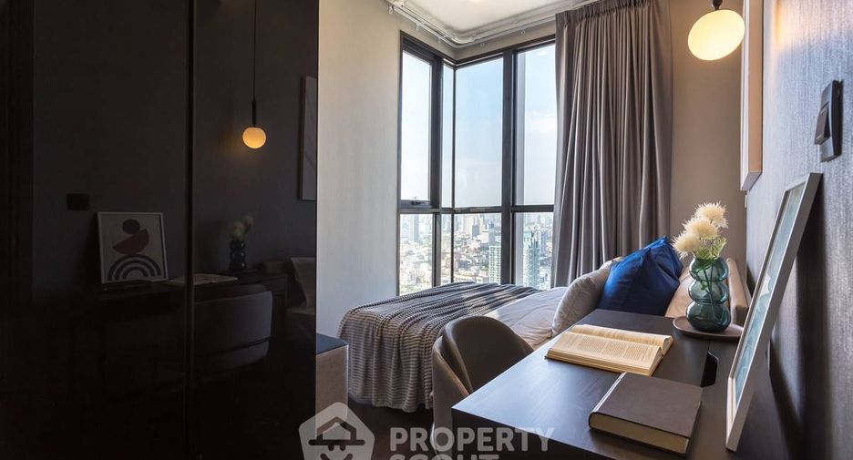 For rent and for sale 3 bedrooms condo in Watthana, Bangkok