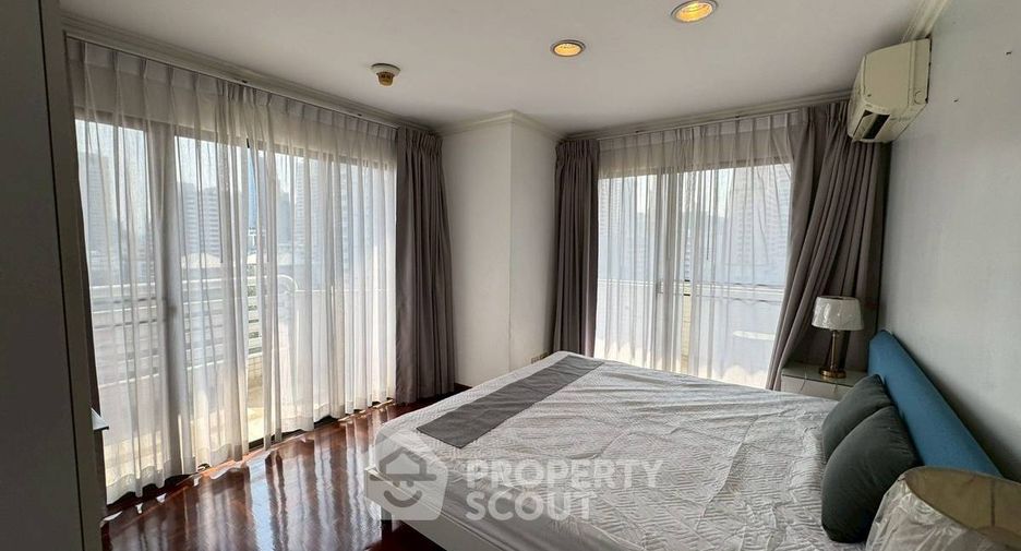 À vendre 3 chambres condo à Watthana, Bangkok