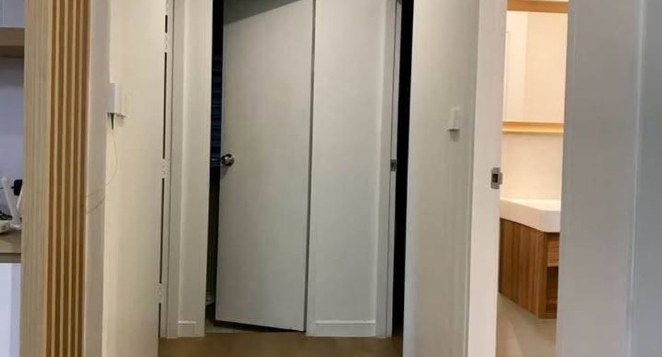 For sale 2 bedrooms condo in Phaya Thai, Bangkok