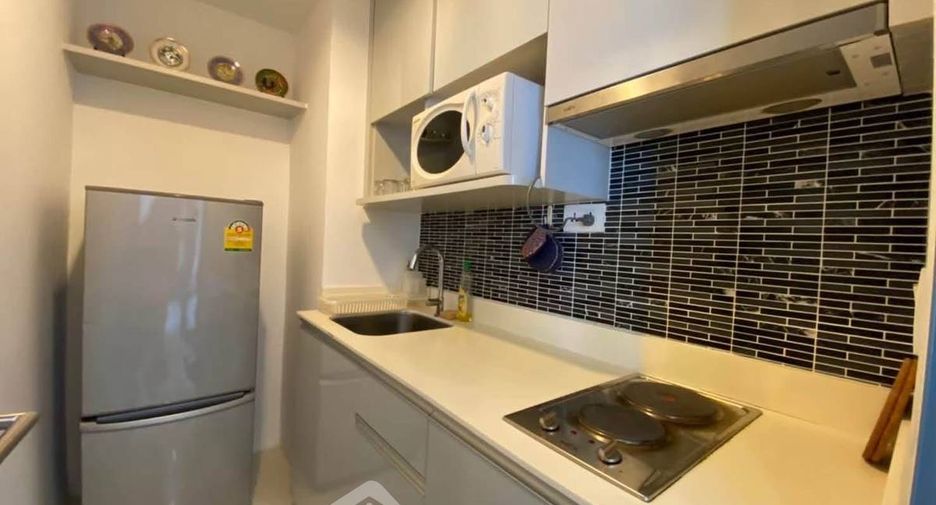 Wohnung zum Kauf mit 2 Zimmer in Phra Khanong, Bangkok