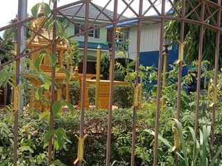 Продажа 2 спальни дом в Mueang Chon Buri, Чонбури