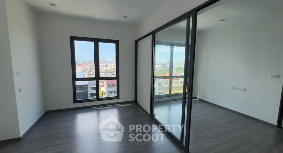 À vendre 1 chambre condo à Khlong San, Bangkok