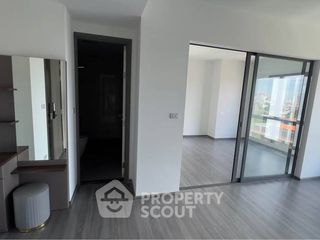 For sale 1 bed condo in Khlong San, Bangkok