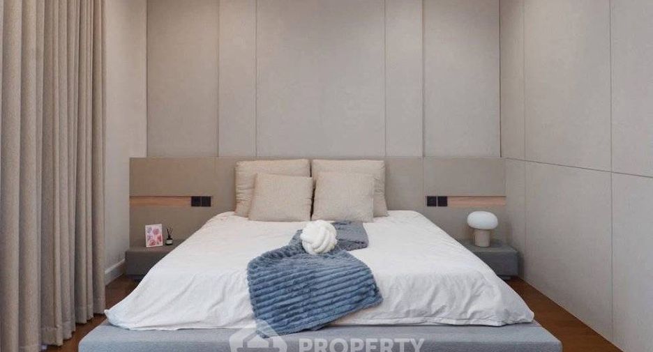 Haus zum Kauf mit 3 Zimmer in Phra Khanong, Bangkok