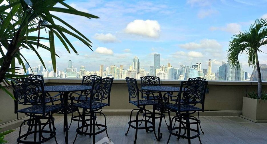 À vendre 3 chambres condo à Khlong Toei, Bangkok