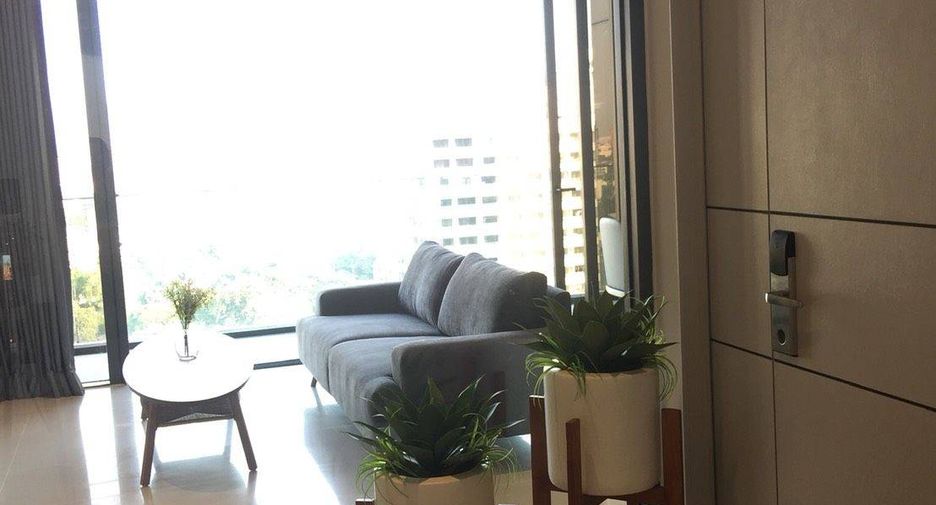 For sale 2 bedrooms condo in Khlong Toei, Bangkok