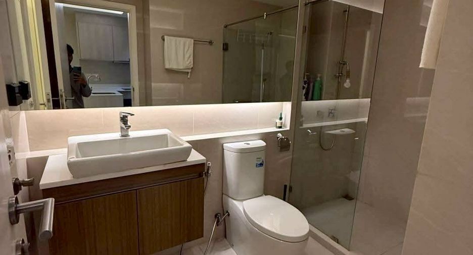 Wohnung zum Kauf mit 2 Zimmer in Khlong Toei, Bangkok