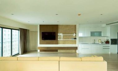 For sale 2 bedrooms condo in Khlong Toei, Bangkok
