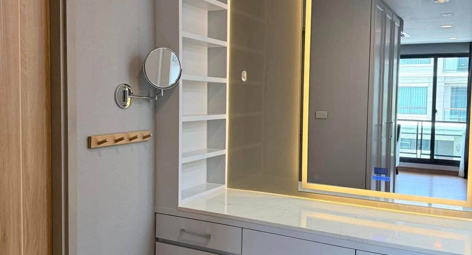 For sale 5 ベッドルーム house in Don Mueang, Bangkok