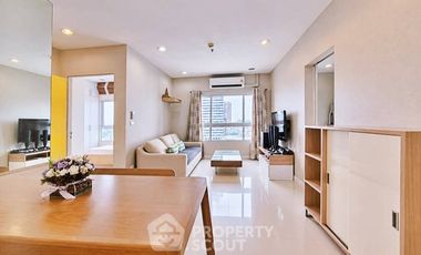 For sale 2 bedrooms condo in Sathon, Bangkok