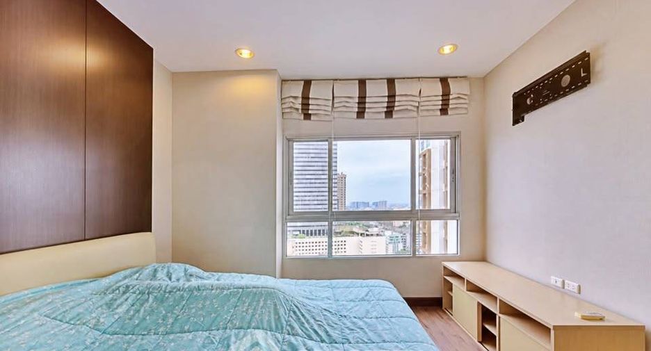 For sale 2 bedrooms condo in Sathon, Bangkok