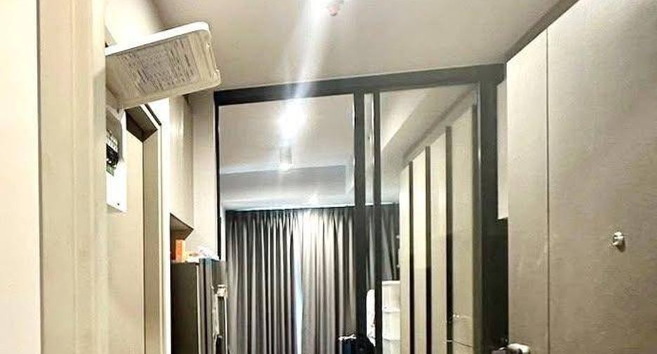 Продажа 1 кровать кондо в Хуаи Кхщанг, Бангкок