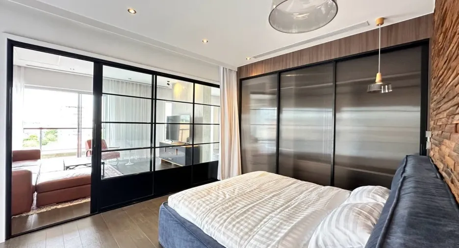 Wohnung zur Miete mit 3 Zimmer in Watthana, Bangkok