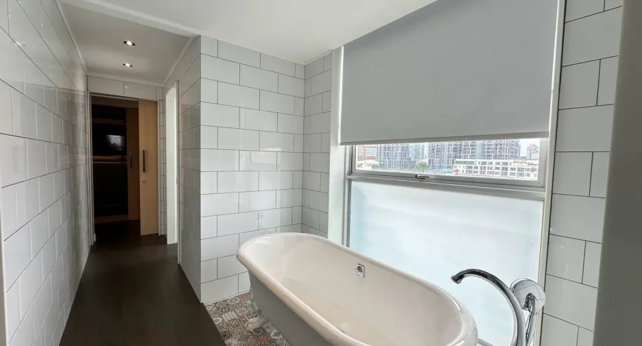 Wohnung zur Miete mit 3 Zimmer in Watthana, Bangkok
