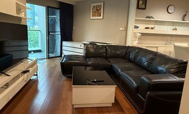 Condo en alquiler de 3 habitaciones en Huai Khwang, Bangkok