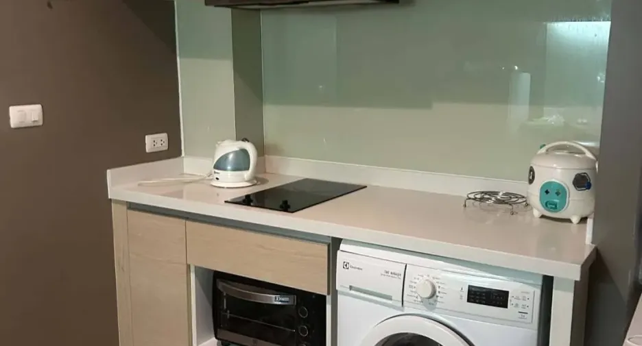 For sale 1 bed condo in Bang Lamung, Chonburi