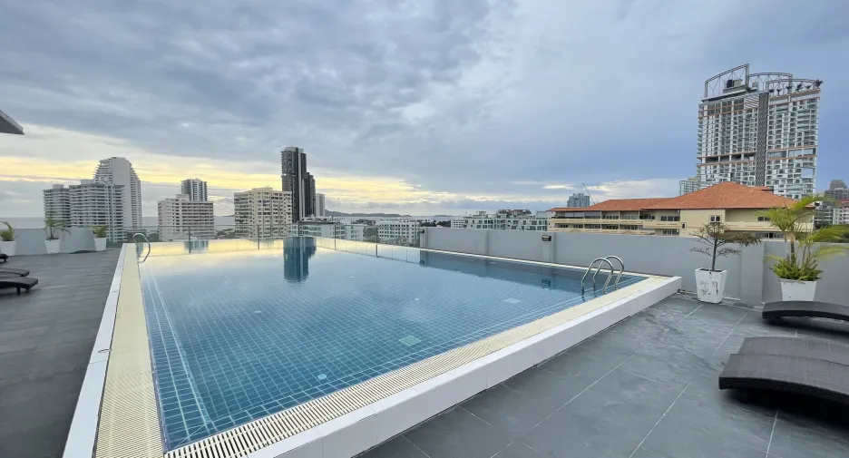 For sale 1 bed condo in Bang Lamung, Chonburi