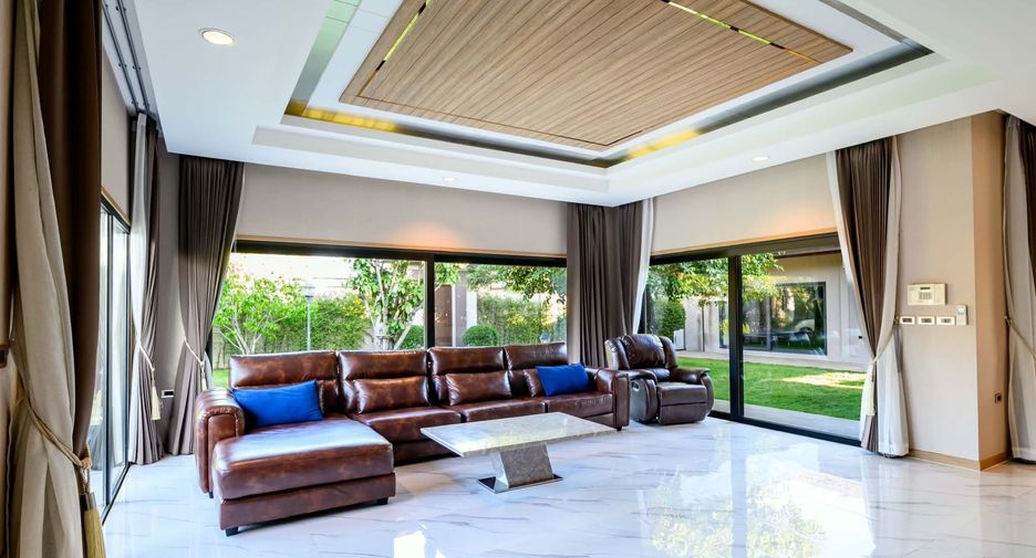 Villa en alquiler de 3 habitaciones en Huay Yai, Pattaya
