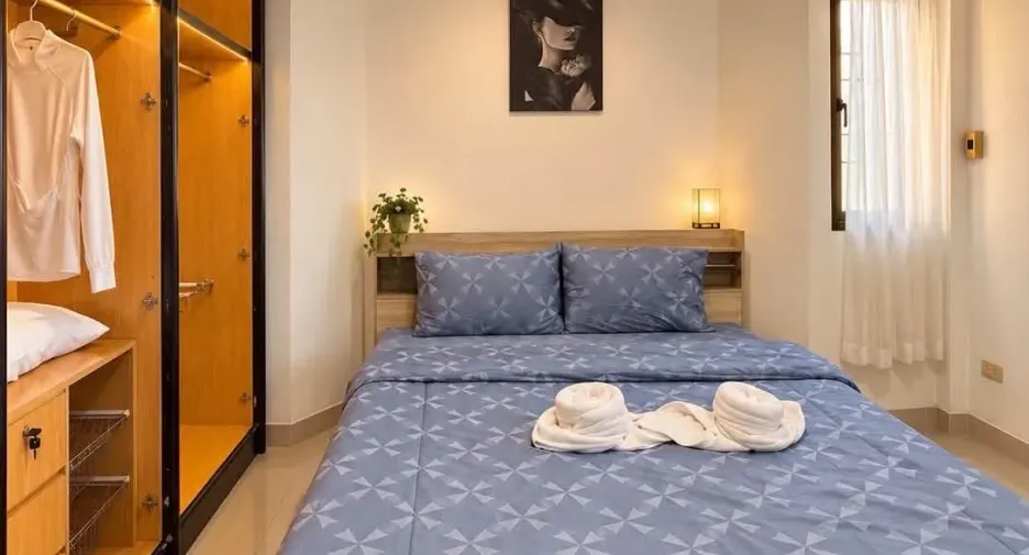 Casa en alquiler de 4 habitaciones en Jomtien, Pattaya