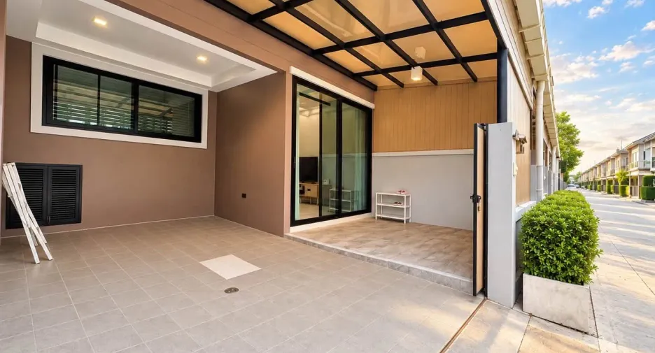 Reihenhaus zur Miete mit 3 Zimmer in Bang Lamung, Chonburi