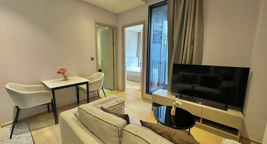 For rent 1 bed condo in Huai Khwang, Bangkok