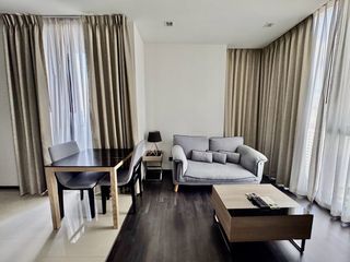 For rent 1 bed condo in Huai Khwang, Bangkok