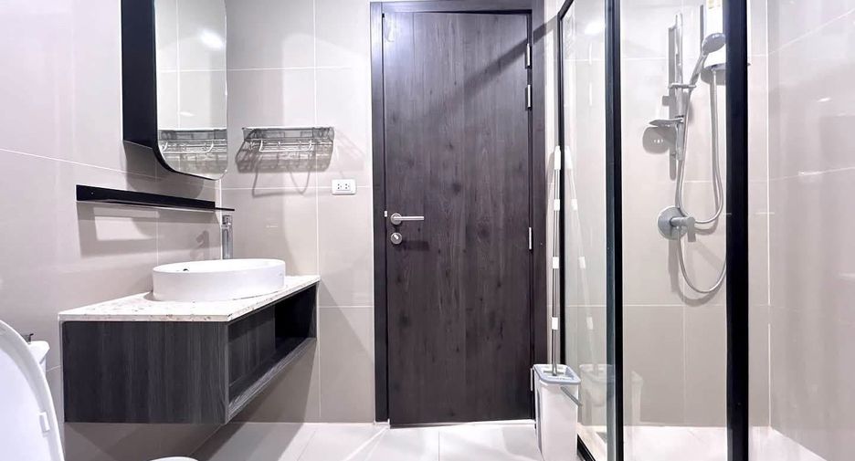 For rent 1 Beds condo in Huai Khwang, Bangkok