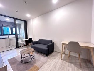 Condo en alquiler de 1 habitaciones en Huai Khwang, Bangkok