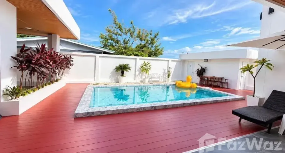Villa en alquiler de 4 habitaciones en Bang Lamung, Chonburi