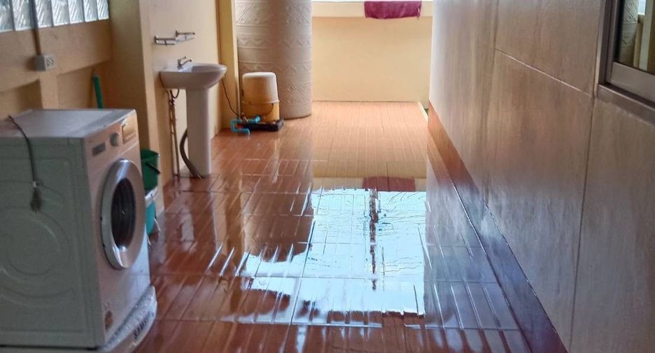 For rent 3 bedrooms villa in Bang Lamung, Chonburi