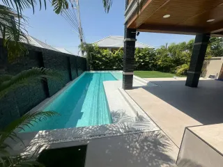 ให้เช่า และ ขาย 5 ห้องนอน วิลล่า ใน บางละมุง, ชลบุรี