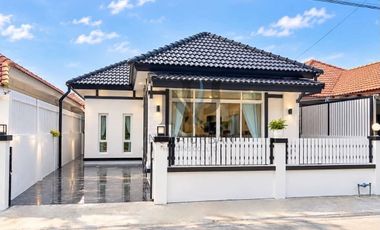 For sale 3 bedrooms house in Bang Lamung, Chonburi