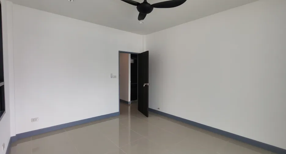 À vendre 3 chambres villa à Hua Hin, Prachuap Khiri Khan