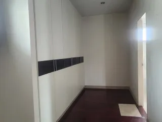 Аренда 2 спальни дом в Щаттхана, Бангкок