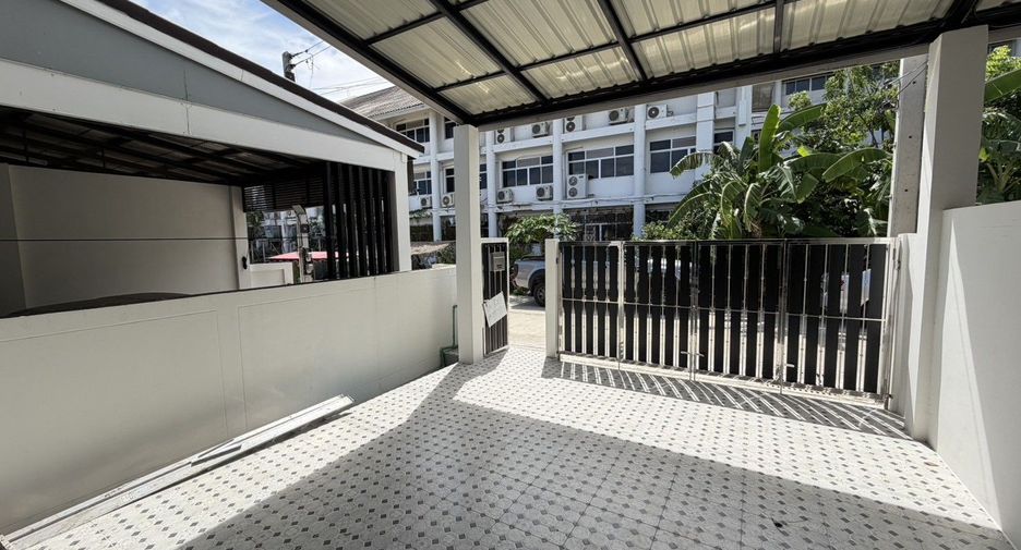 Casa adosada en alquiler de 3 habitaciones en Hua Hin, Prachuap Khiri Khan